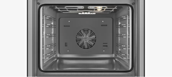  EcoClean Direct: easier cleaning thanks to the special coating that the oven has and breaks down fats as you bake in it.